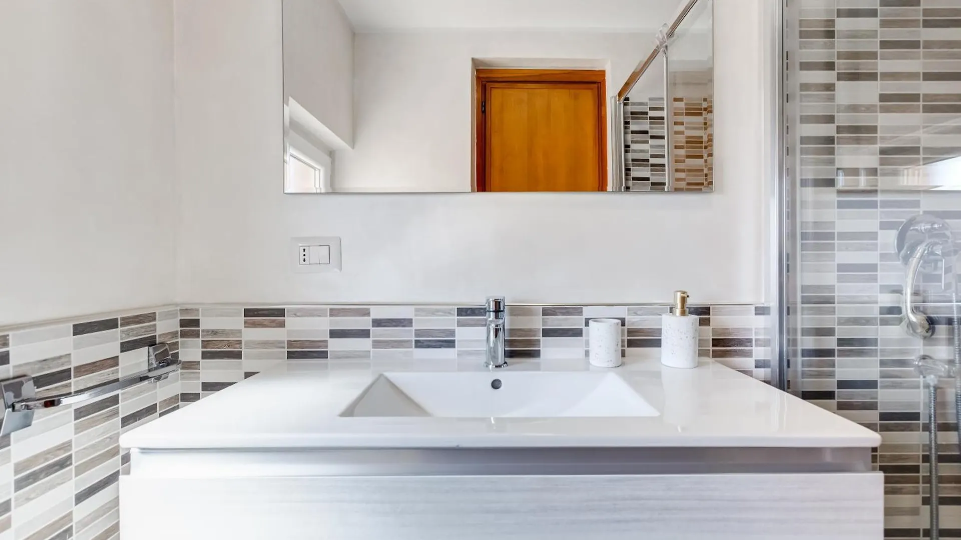 Ferienwohnung Terrace With A View Of Rom 0*,  Italien